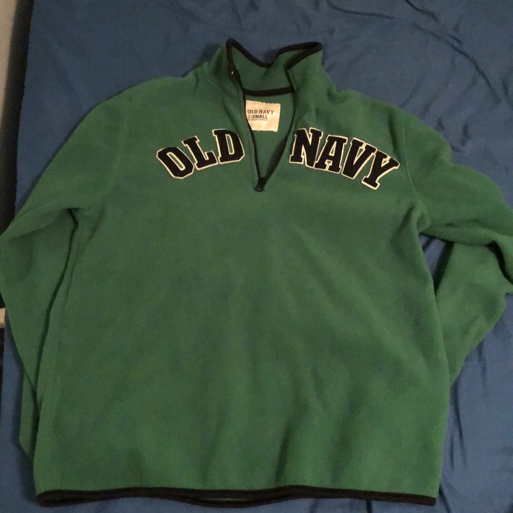 Old navy sweater